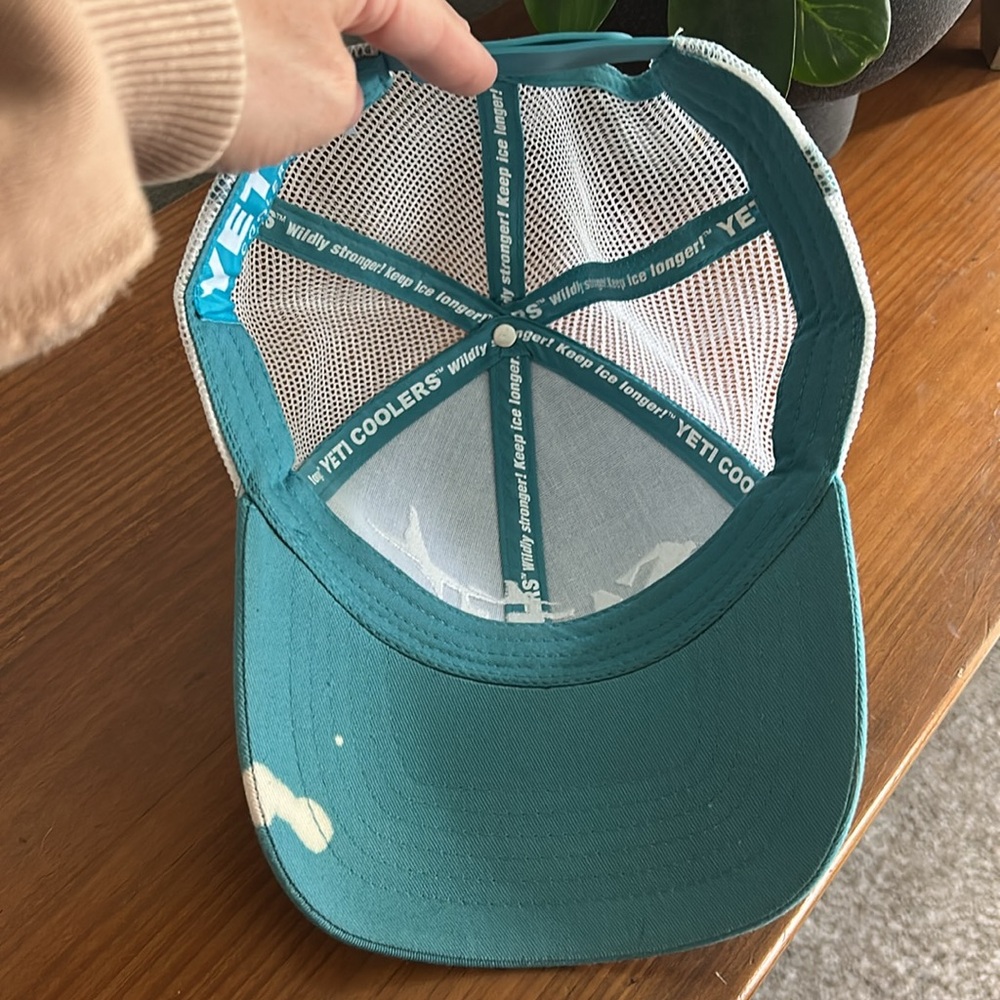 Turquoise Yeti Trucker Baseball Mesh Fish Hat - Picture 5 of 5